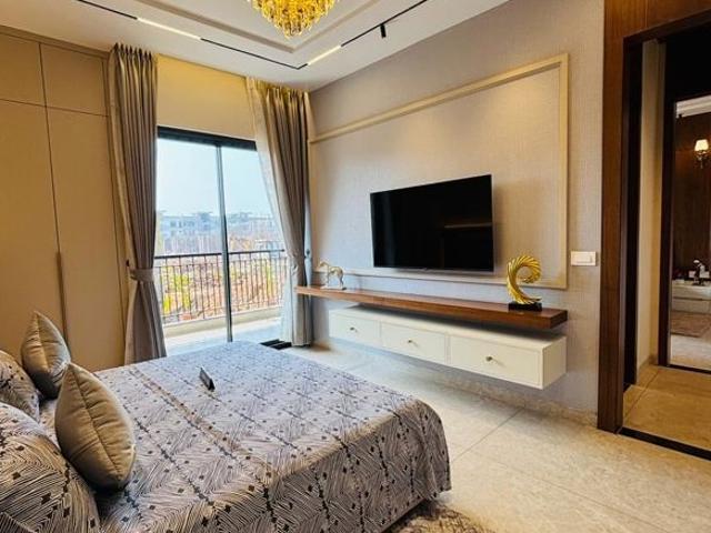 Flat for sale in Hariana