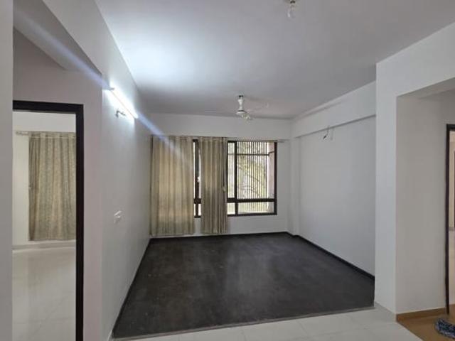 Flat for rent in Ahmadabad, Gujarat