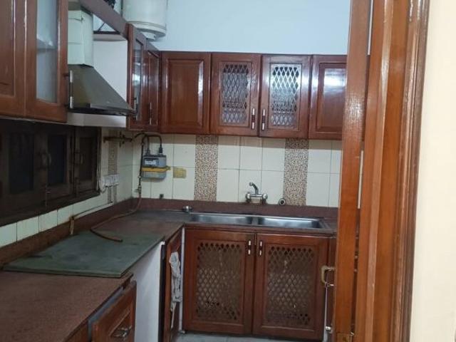 Property for rent in Deri