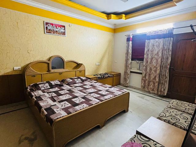 House for rent in Hariana