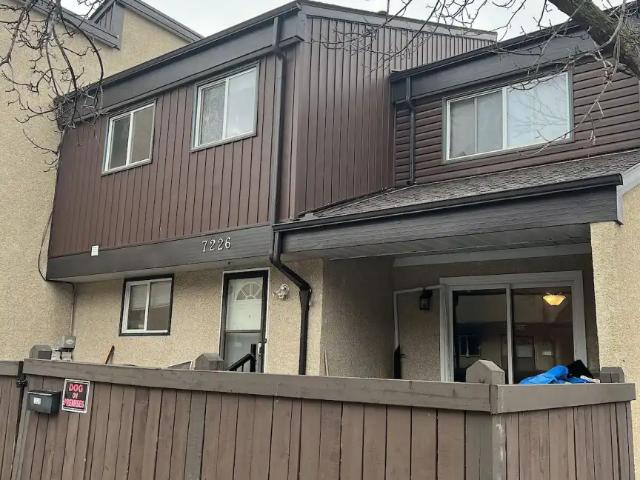 House for rent in Lymburn, Edmonton