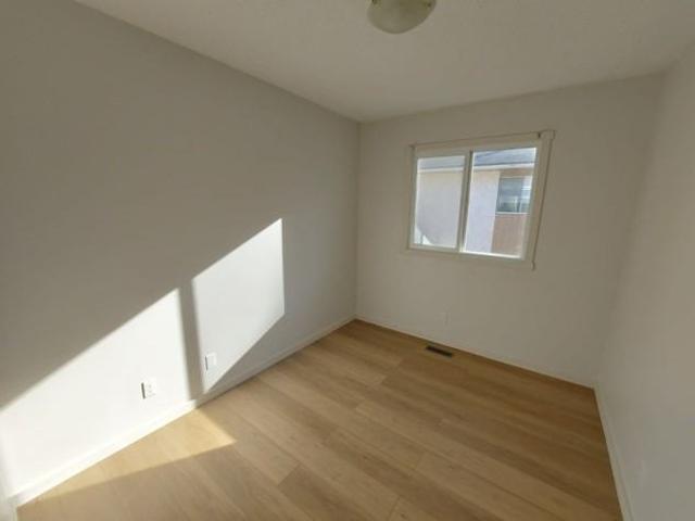 Apartment for rent in Alberta