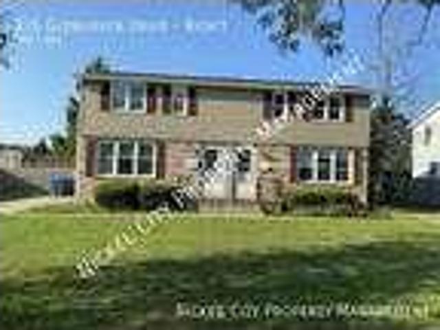 House for rent in Amherst, Massachusetts