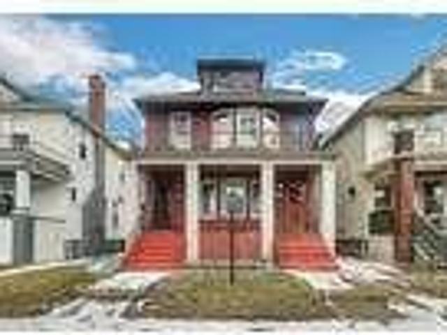 House for rent in Grosse Pointe
