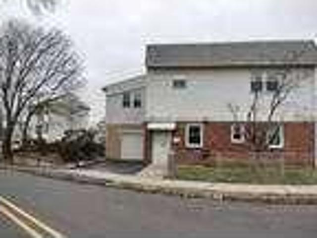 House for rent in Hillside, Illinois
