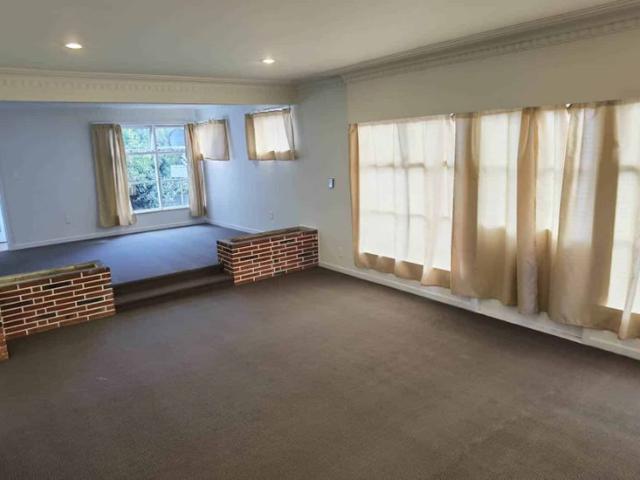 House for rent in Kelston