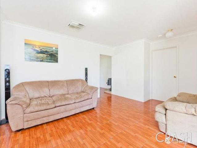House for rent in Seville Grove, Western Australia