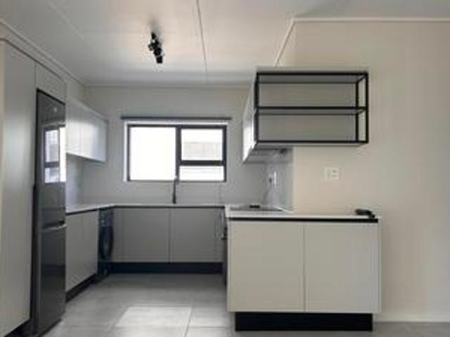 Apartment for rent in Blouberg, Western Cape