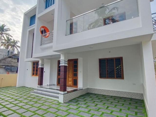 Villa for sale in Kerala