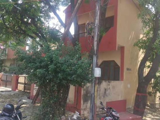 Villa for sale in Madya