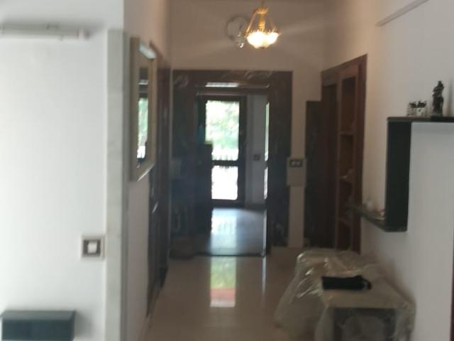 Flat for rent in Deri