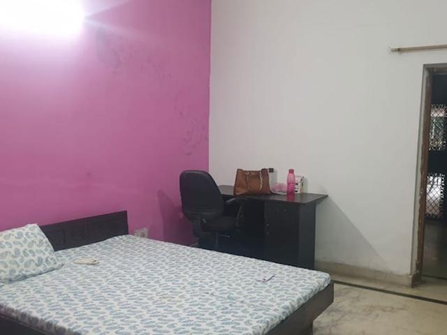 Property for rent in Deri