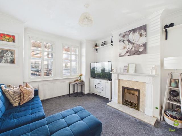 House for rent in New Town, Monks Orchard