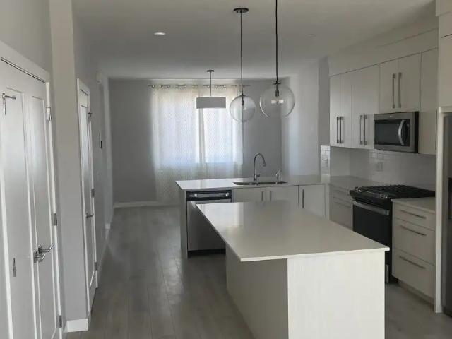 House for rent in Chestermere, Alberta