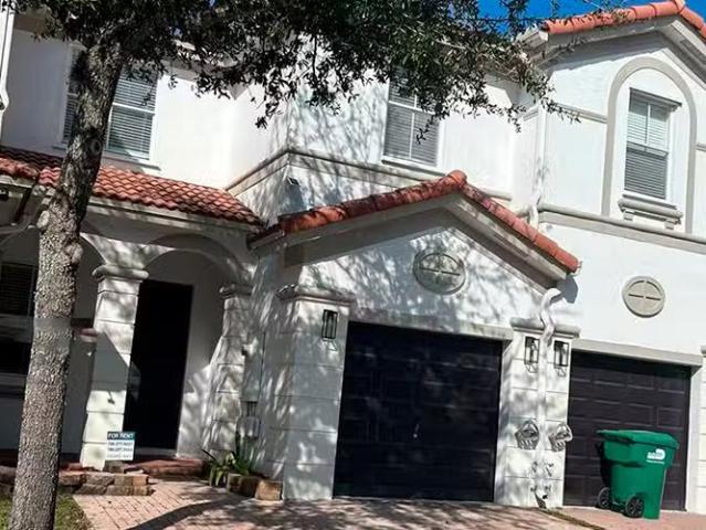 Condo for rent in Miami