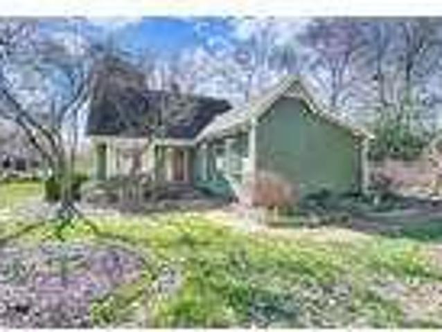 House for rent in Charlotte, Iowa