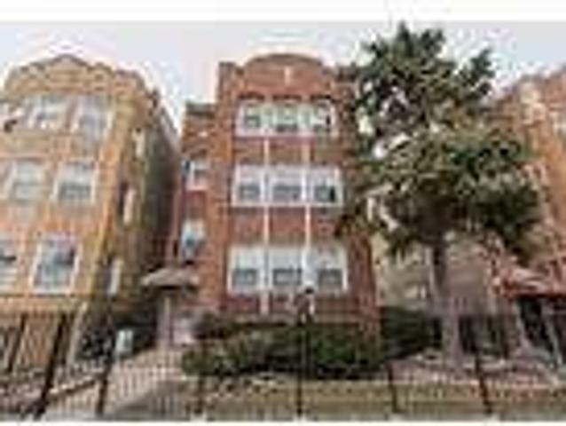 House for rent in Chicago, Cook County