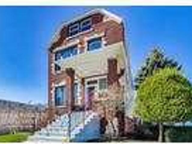 House for rent in Chicago, Cook County