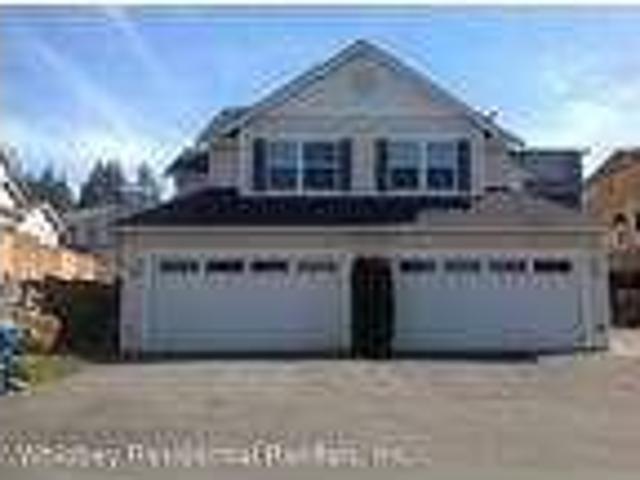 House for rent in Edmonds