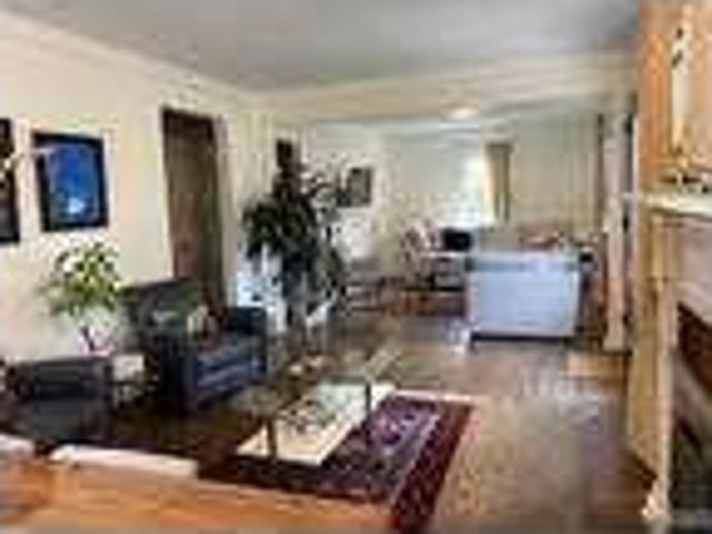 House for rent in Fair Lawn, New Jersey