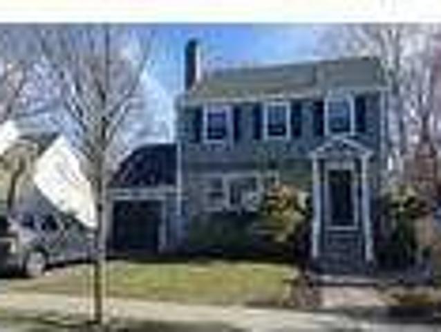 House for rent in Auburndale, Massachusetts