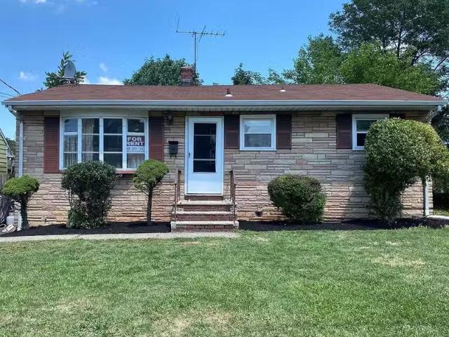 House for rent in Edison