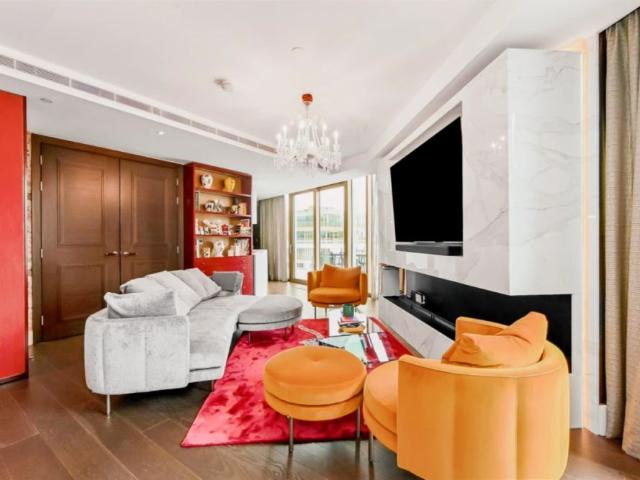 Apartment for rent in Kensington, Greater London