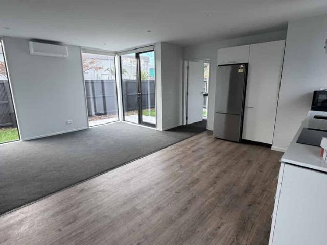 Apartment for rent in Heathcote, Canterbury