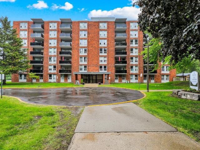 Apartment for rent in Brights Grove, Ontario