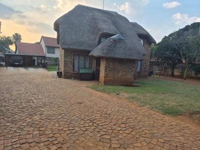 House for sale in Akasia, Gauteng
