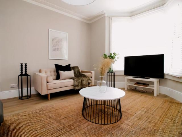 Apartment for rent in Stroud Green, Greater London