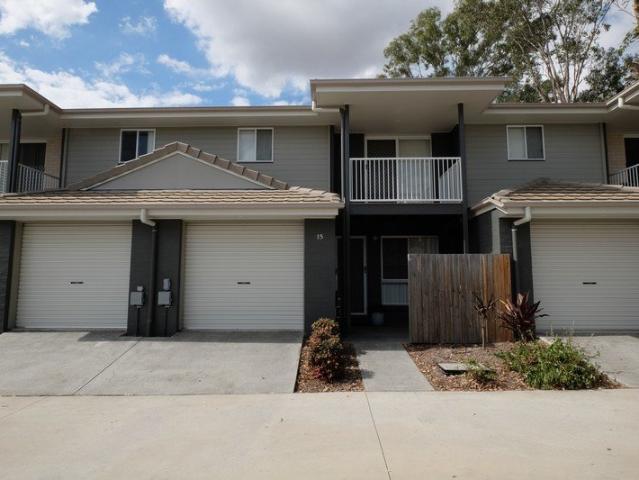 Townhouse for rent in Oxley, Greater Brisbane