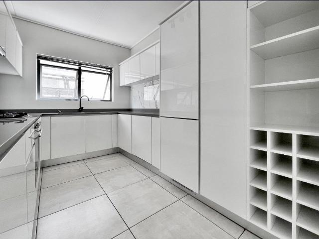 Apartment for rent in Vorna Valley, Midrand