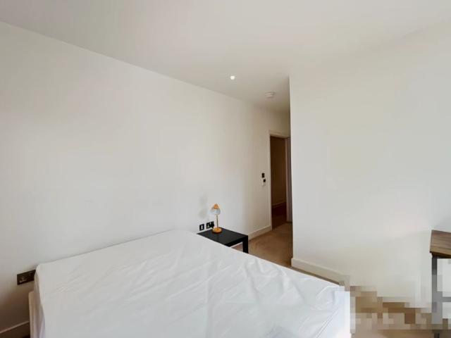 Room for rent in Vauxhall, Greater London