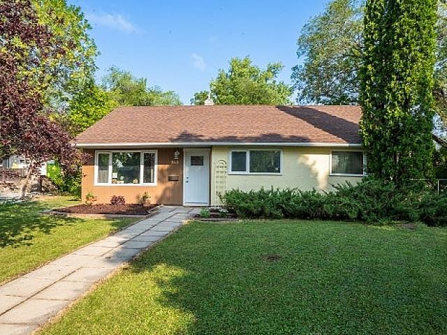 House for rent in East St. Paul, Manitoba