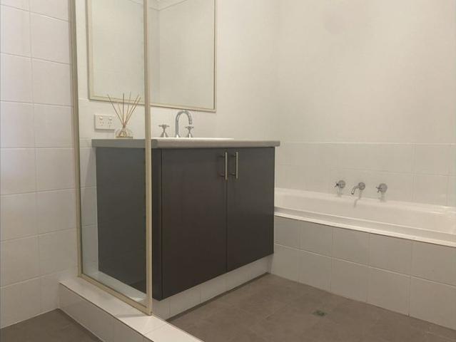 House for rent in Wellard, Western Australia
