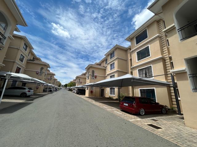 Apartment for rent in Carlswald, Midrand