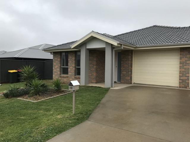 Duplex for rent in Piallamore, New South Wales
