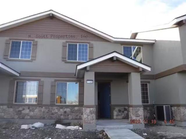 Condo for rent in Minden