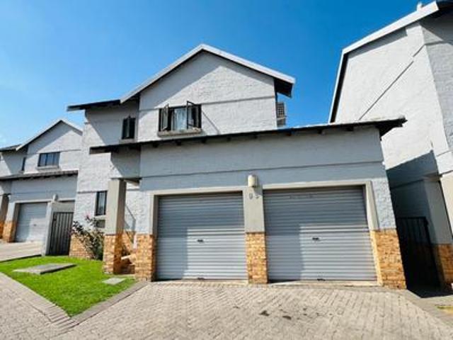 Townhouse for sale in Tembisa, Gauteng