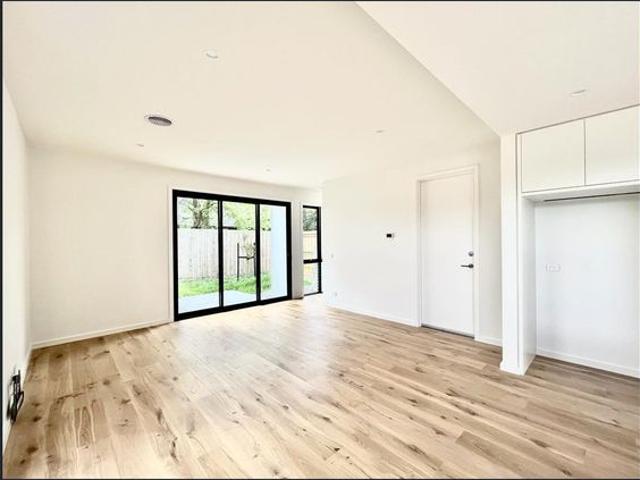 Townhouse for rent in Camerons Creek, Victoria