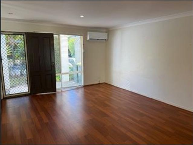 Townhouse for rent in Fernbrook, Queensland