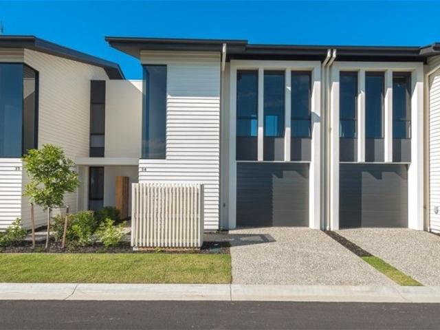 Townhouse for rent in Gold Coast, Gold Coast Metro