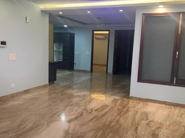 Property for rent in Deri
