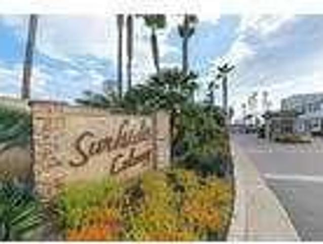 House for rent in Surfside
