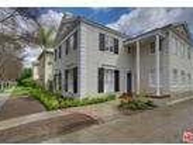 House for rent in Beverly Hills