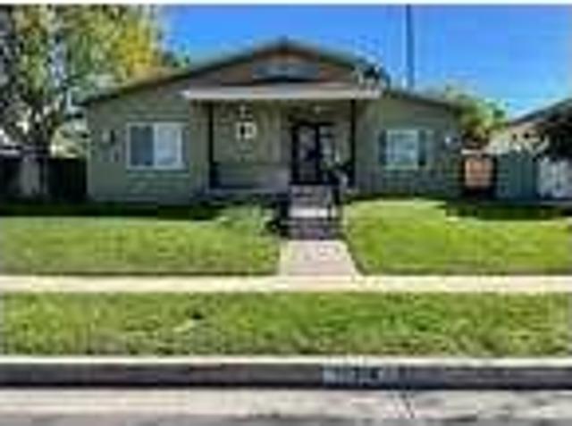 House for rent in Encino