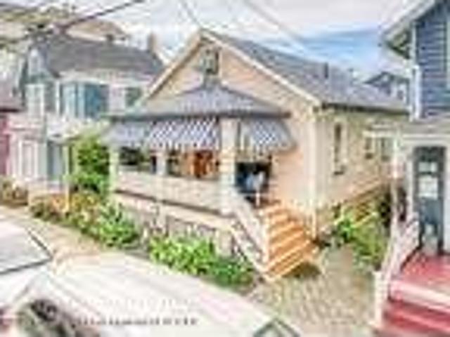 House for rent in Monmouth, New Jersey