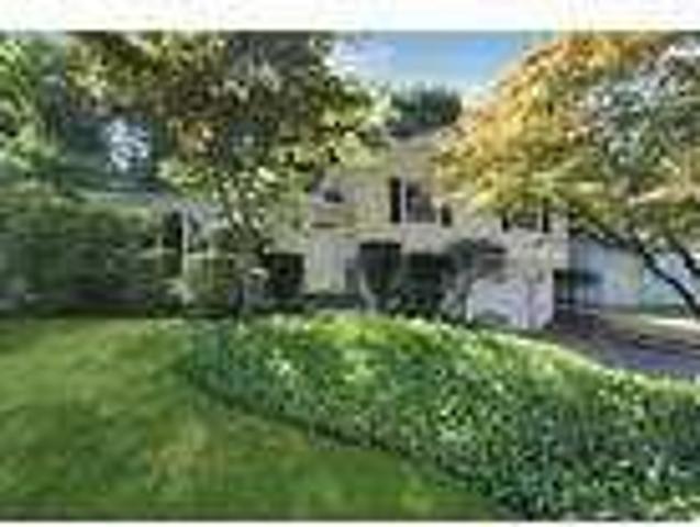 House for rent in Scarsdale, New York