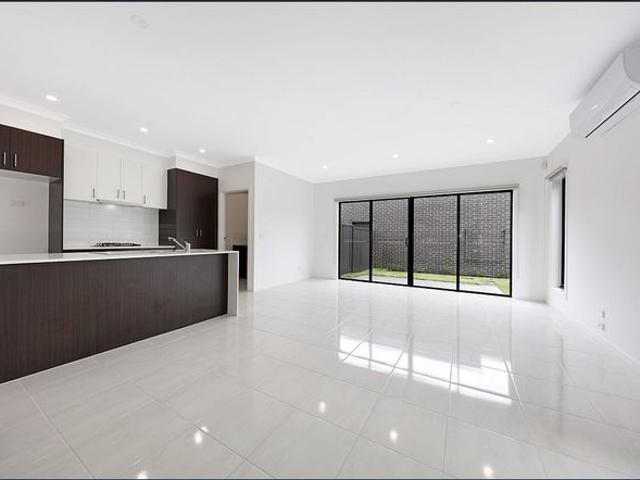 Townhouse for rent in Camerons Creek, Victoria